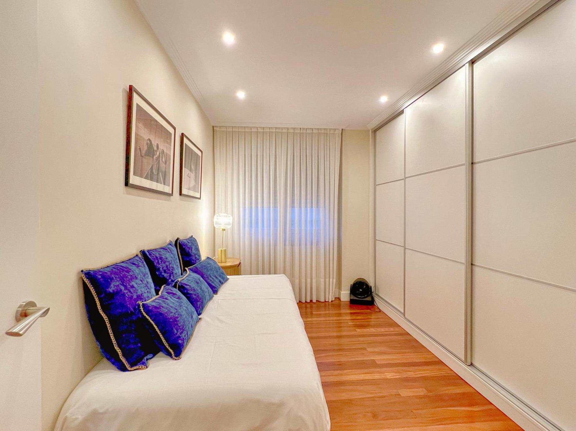 River Deluxe Con Garaje Gratis Bilbao Dış mekan fotoğraf