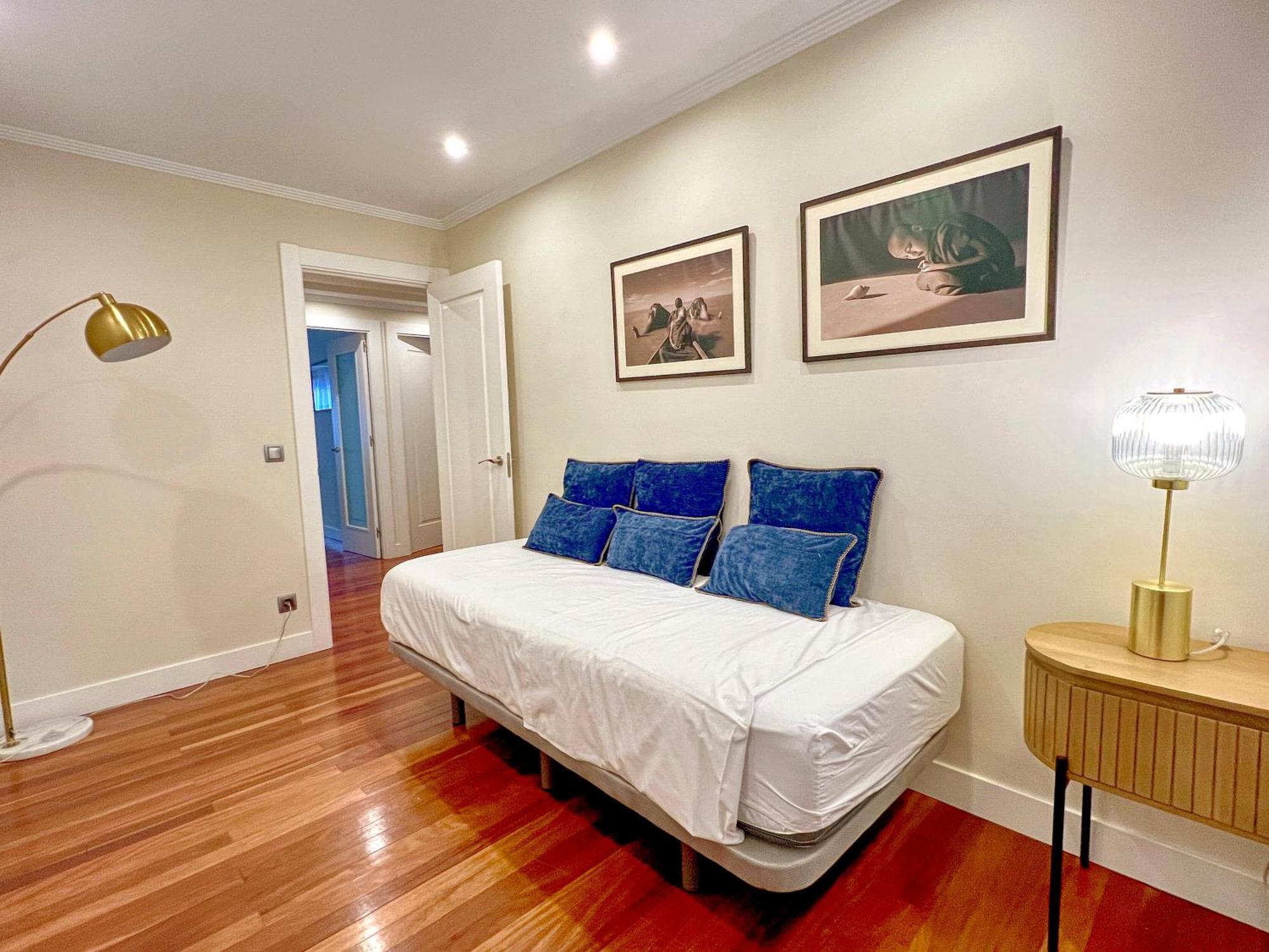 River Deluxe Con Garaje Gratis Bilbao Dış mekan fotoğraf