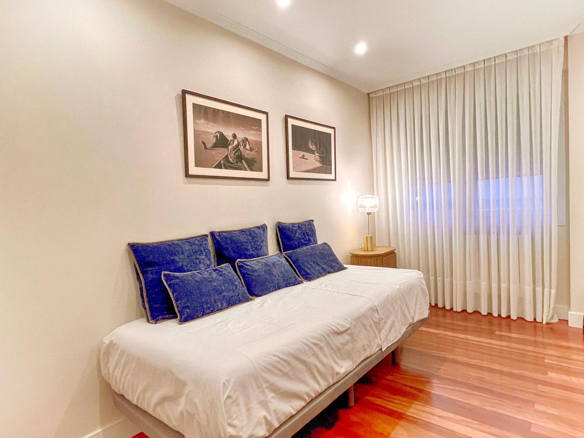 River Deluxe Con Garaje Gratis Bilbao Dış mekan fotoğraf